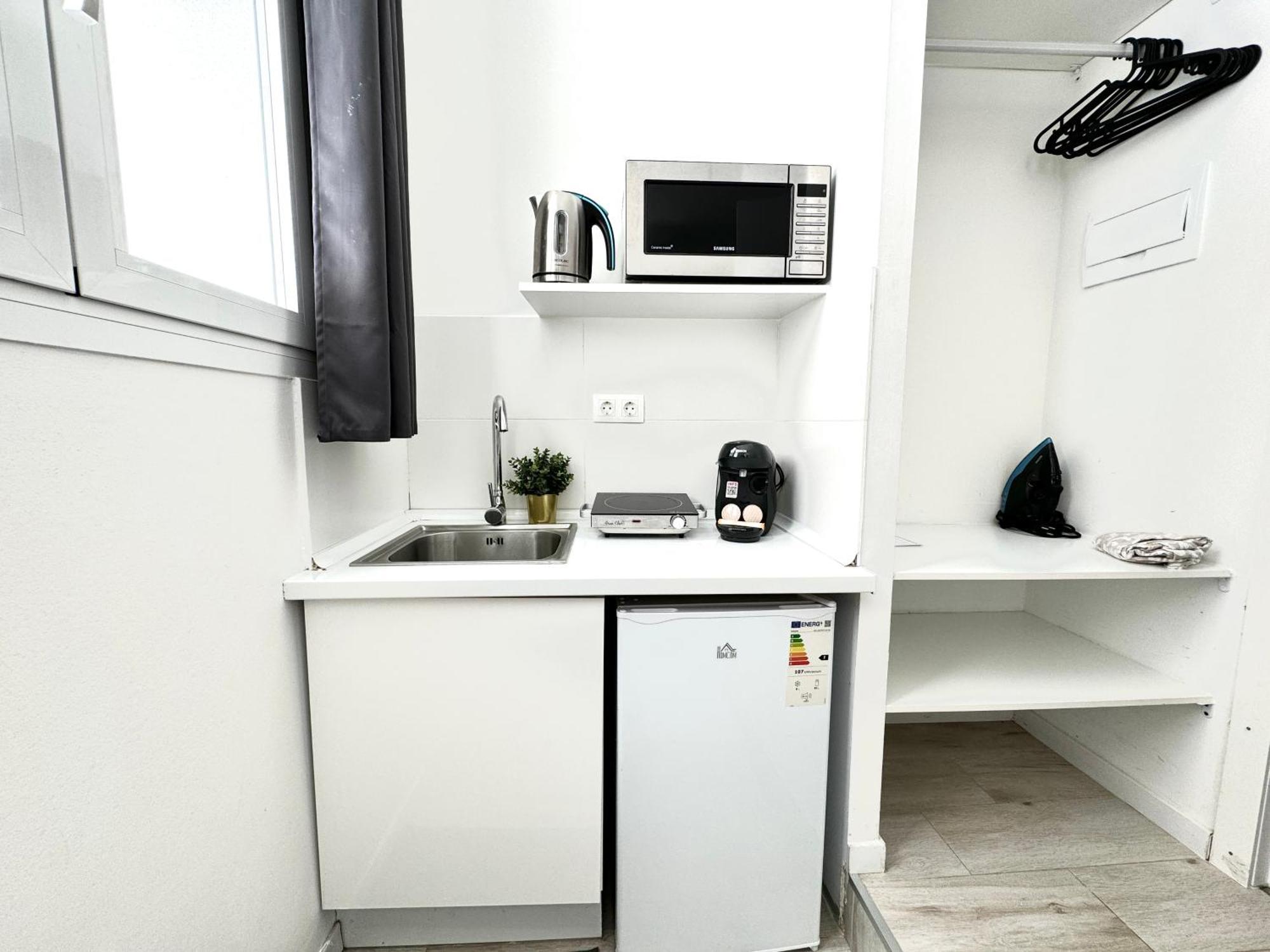 Cinco Torres Suites Madrid Kültér fotó