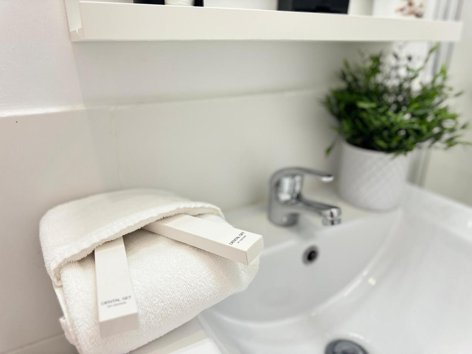 Cinco Torres Suites Madrid Kültér fotó